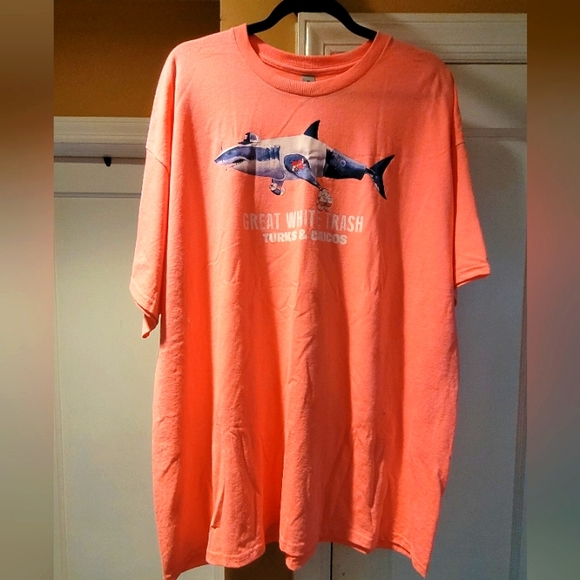 New w out Tag Unisex Tee Shirt From Turks & Caicos - Picture 2 of 6